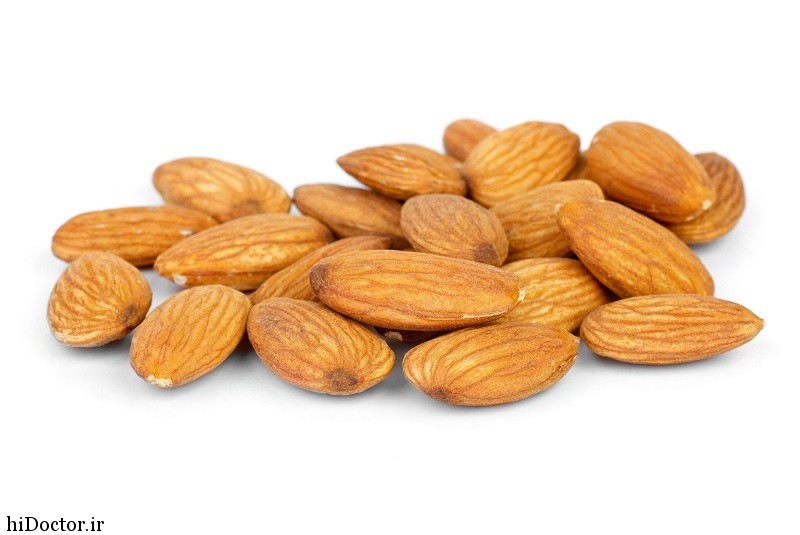 مغز بادام درختی خام