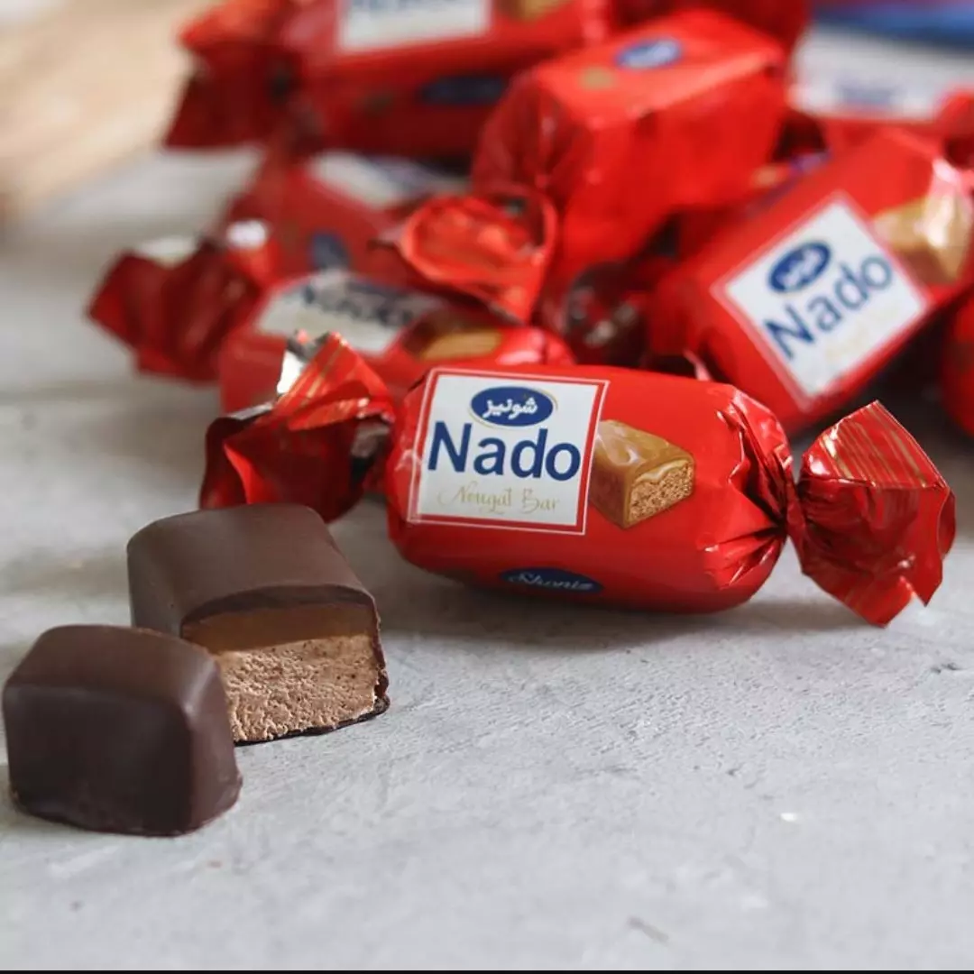 شکلات روکش کاکائویی نادو