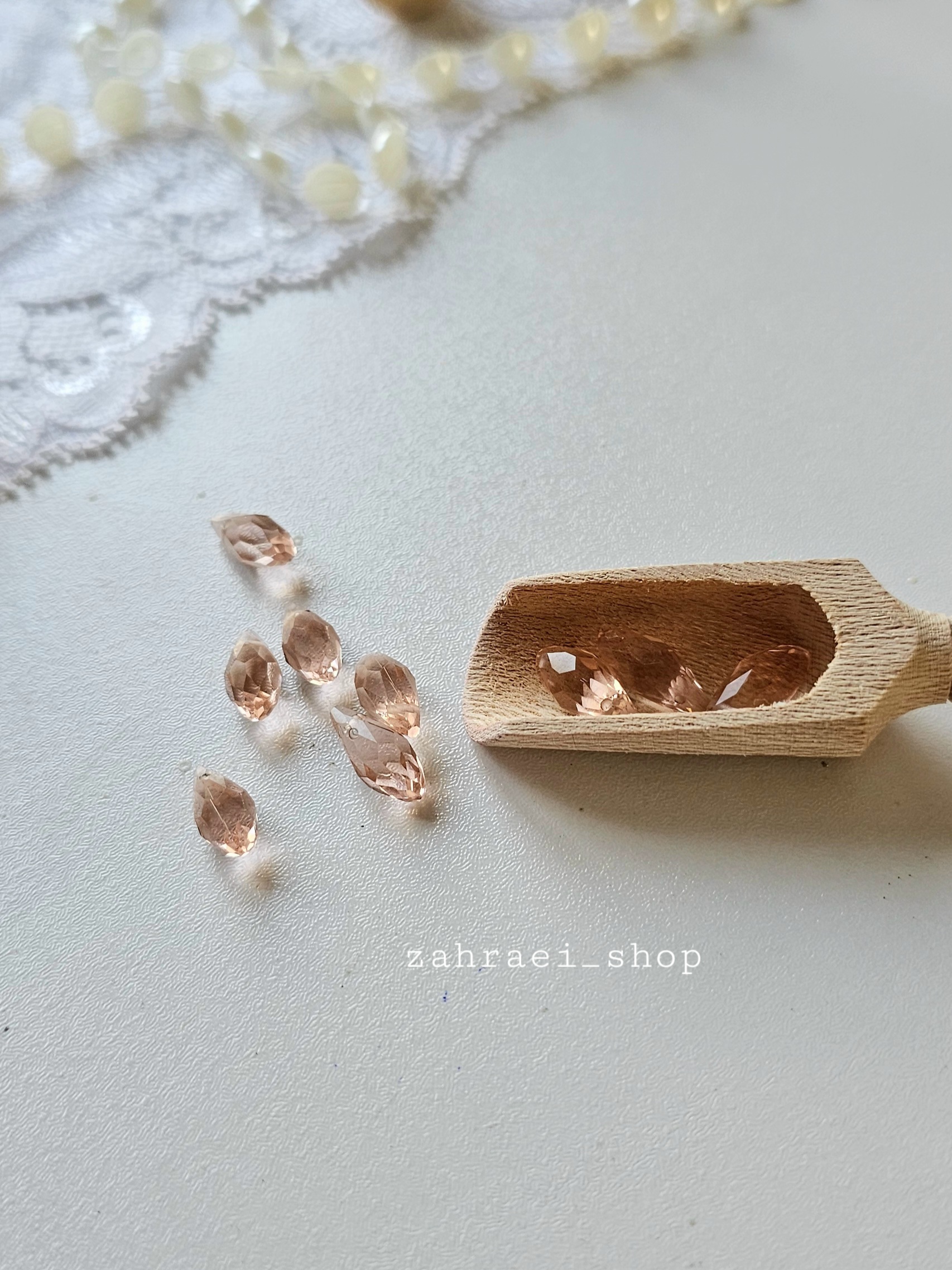 بسته ۲۰ عددی کریستال اشکی ۱۳ میل