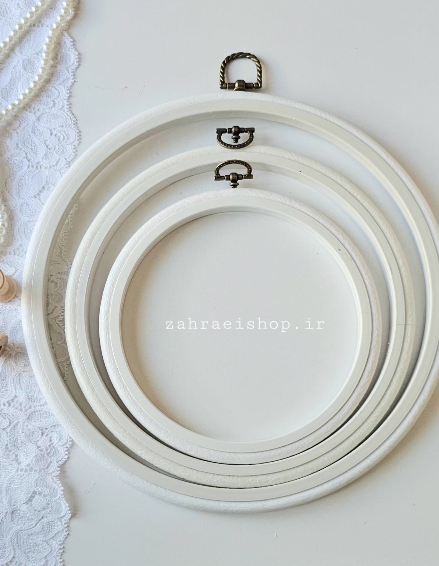 کارگاه گلدوزی ژله ای سفید