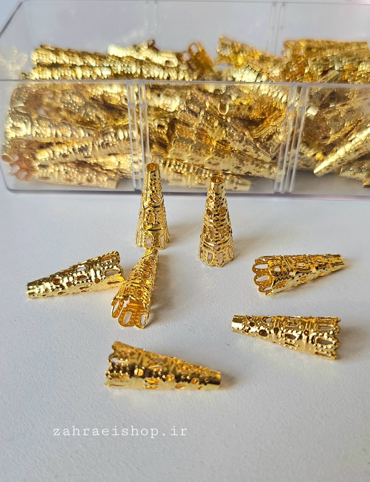 خرج کار مخروطی طلایی