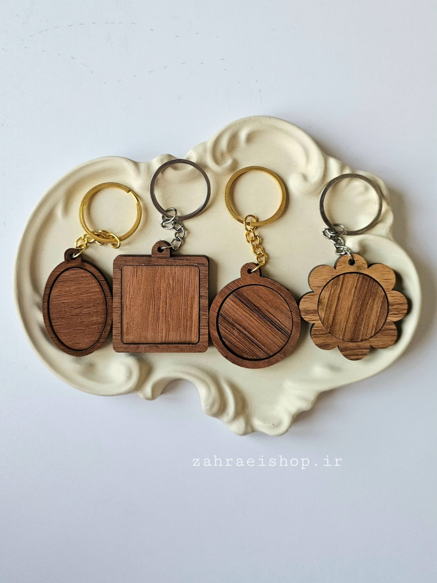 جاسوییچی چوبی مینیاتوری