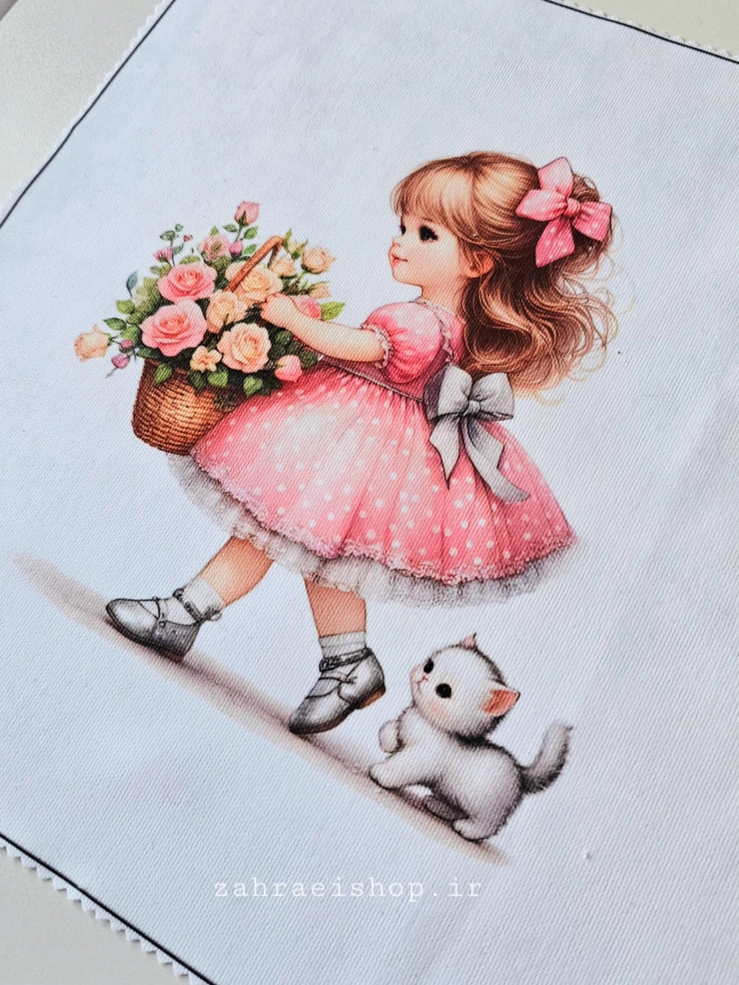 طرح چاپی دخترک