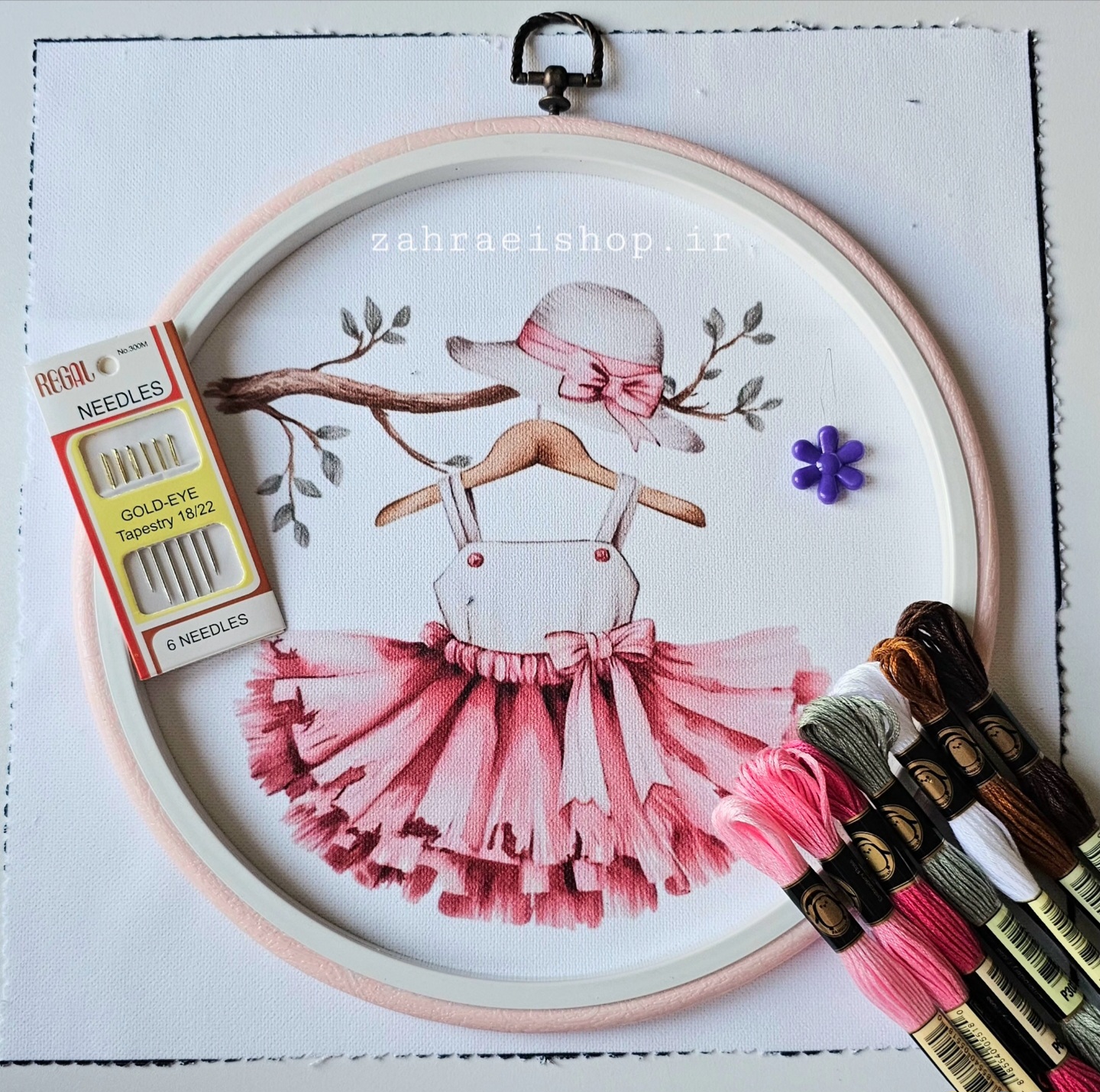 پک آماده گلدوزی با دست طرح لباس دخترونه